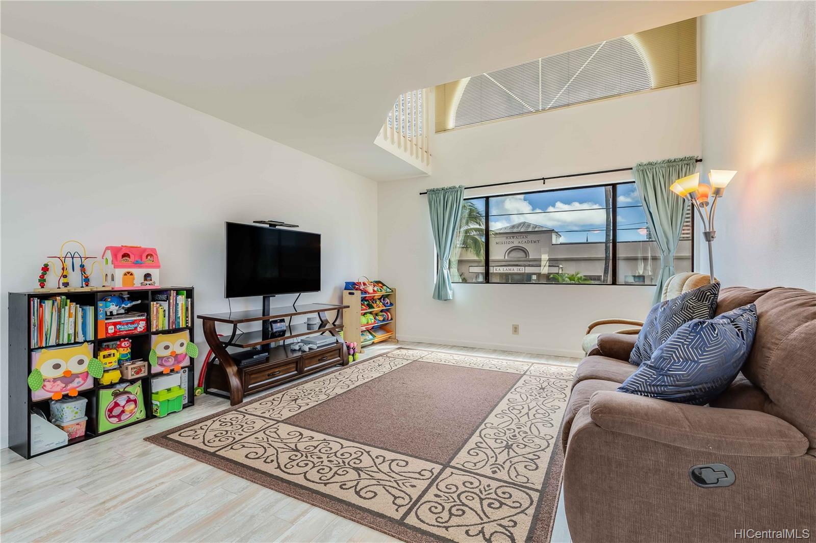 1418 Makiki Street #A, Honolulu, HI 96814