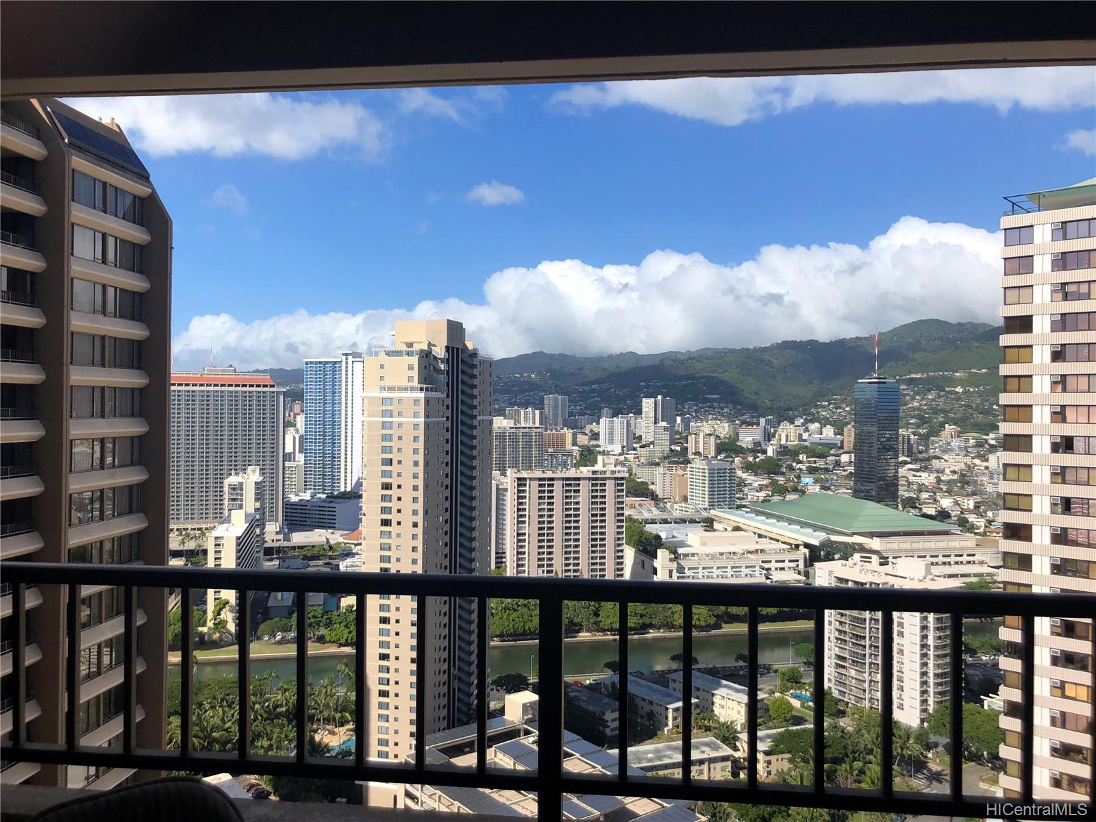 1778 Ala Moana Boulevard #3717, Honolulu, HI 96815