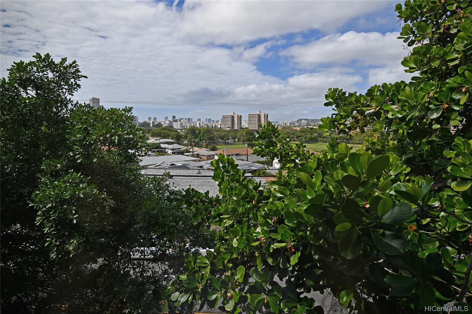 2922 Dole Street Honolulu, HI 96816