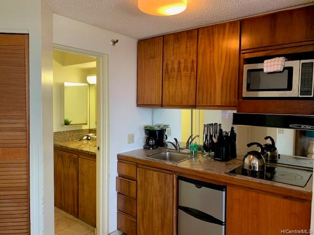 1700 Ala Moana Boulevard #2304, Honolulu, HI 96815