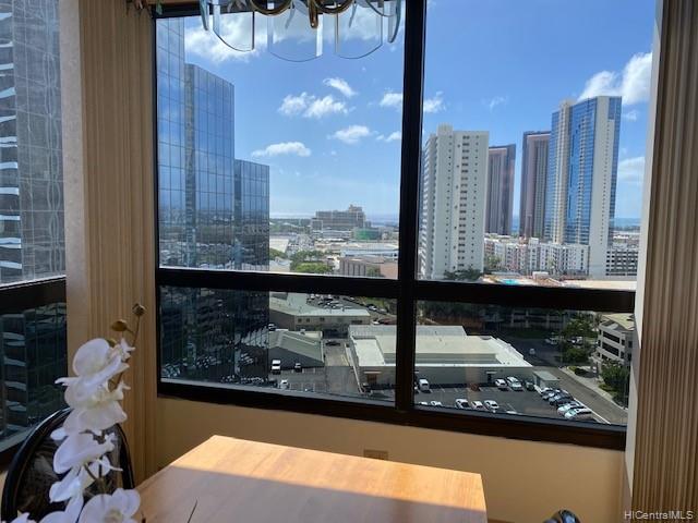 876 Curtis Street #1804, Honolulu, HI 96813