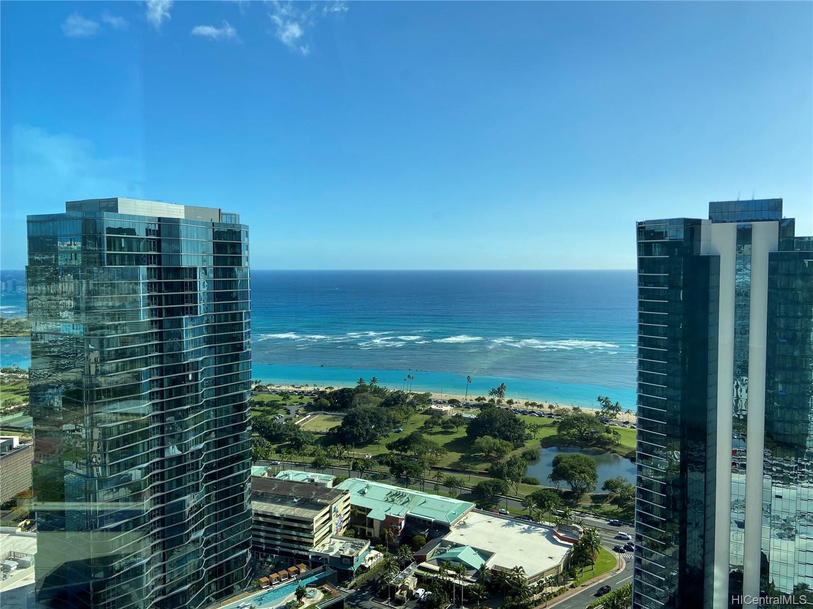 1001 Queen Street #3706, Honolulu, HI 96814