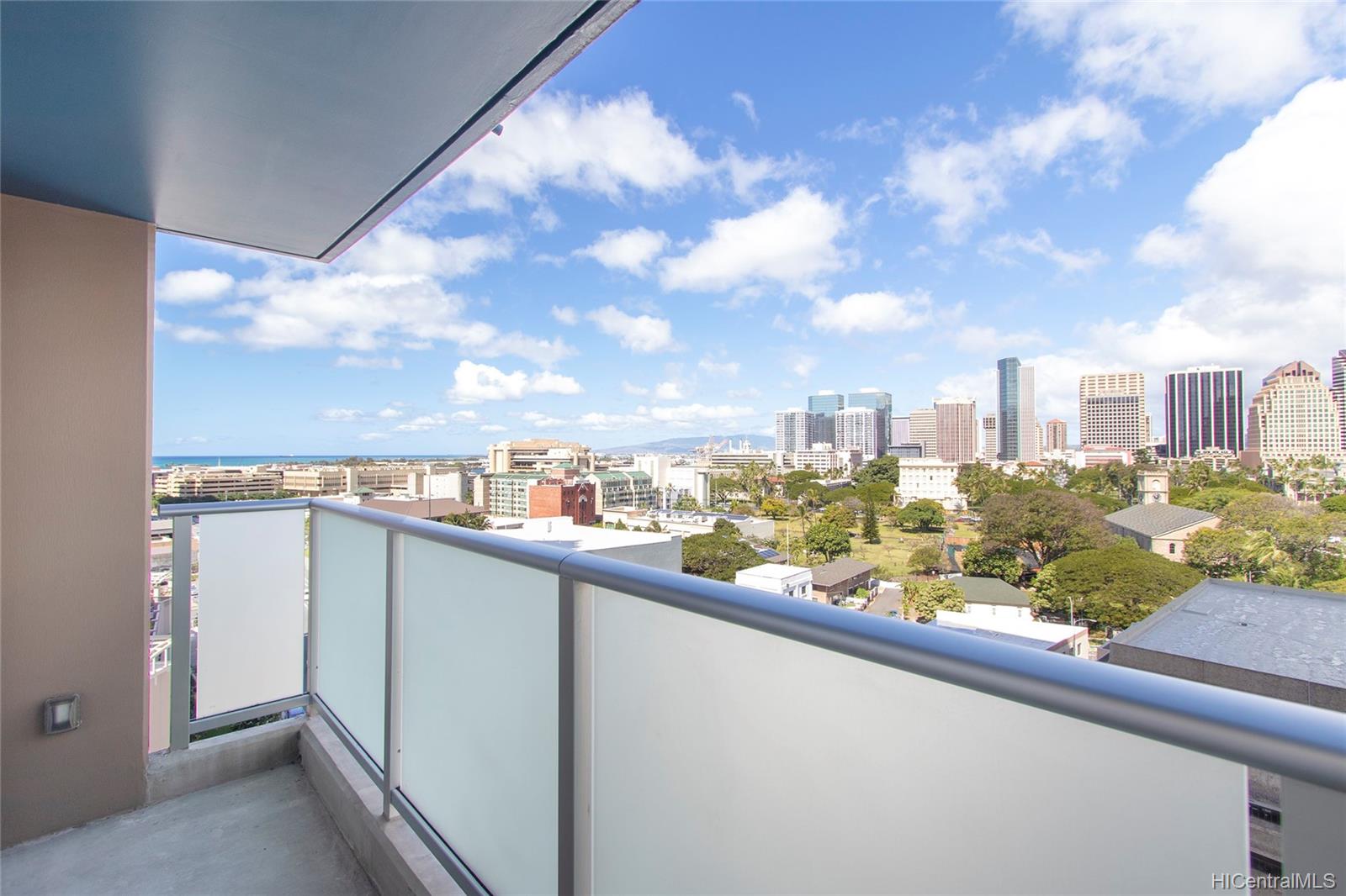 801 South Street #1212, Honolulu, HI 96813