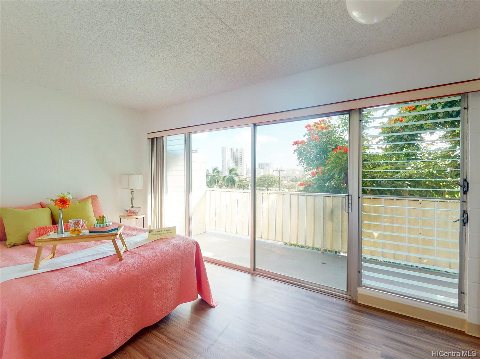 1620 Keeaumoku Street #404, Honolulu, HI 96822