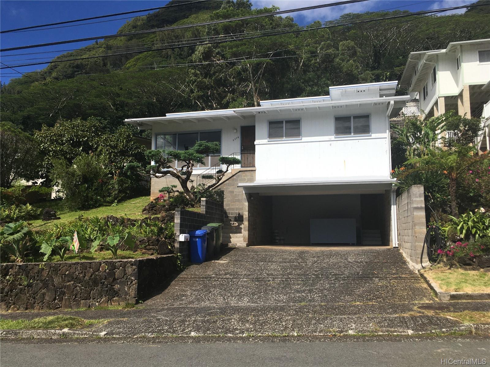 3578 Kumu Street Honolulu, HI 96822