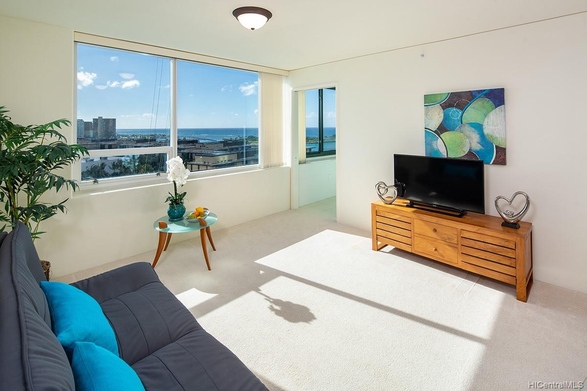 88 Piikoi Street #1706, Honolulu, HI 96814