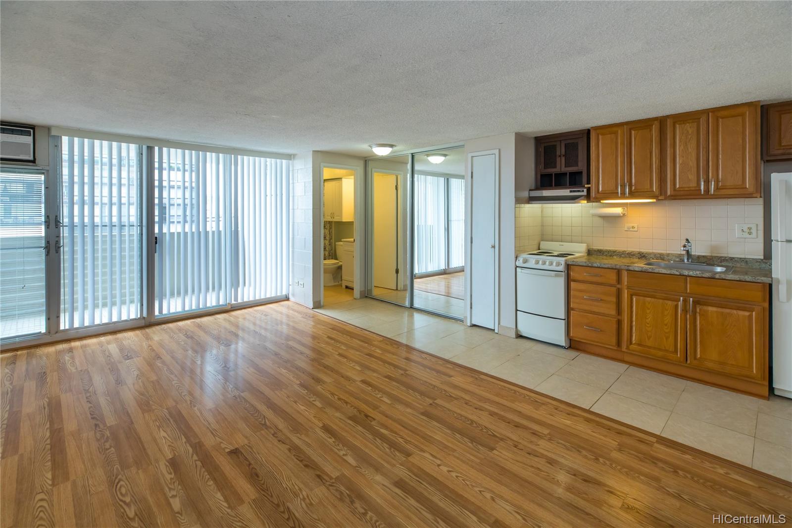 824 Kinau Street #910, Honolulu, HI 96813