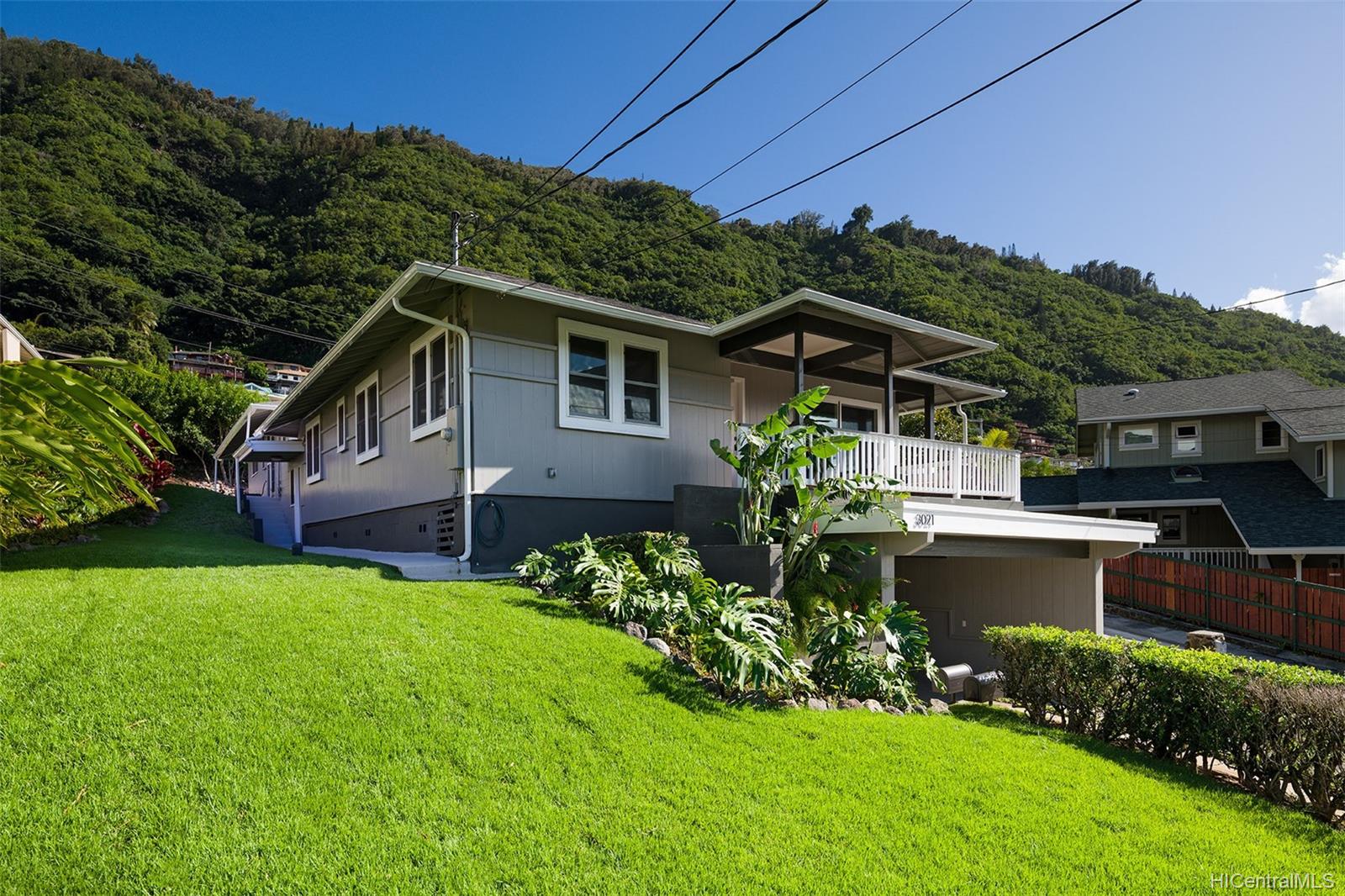 3021 Lono Place Honolulu, HI 96822