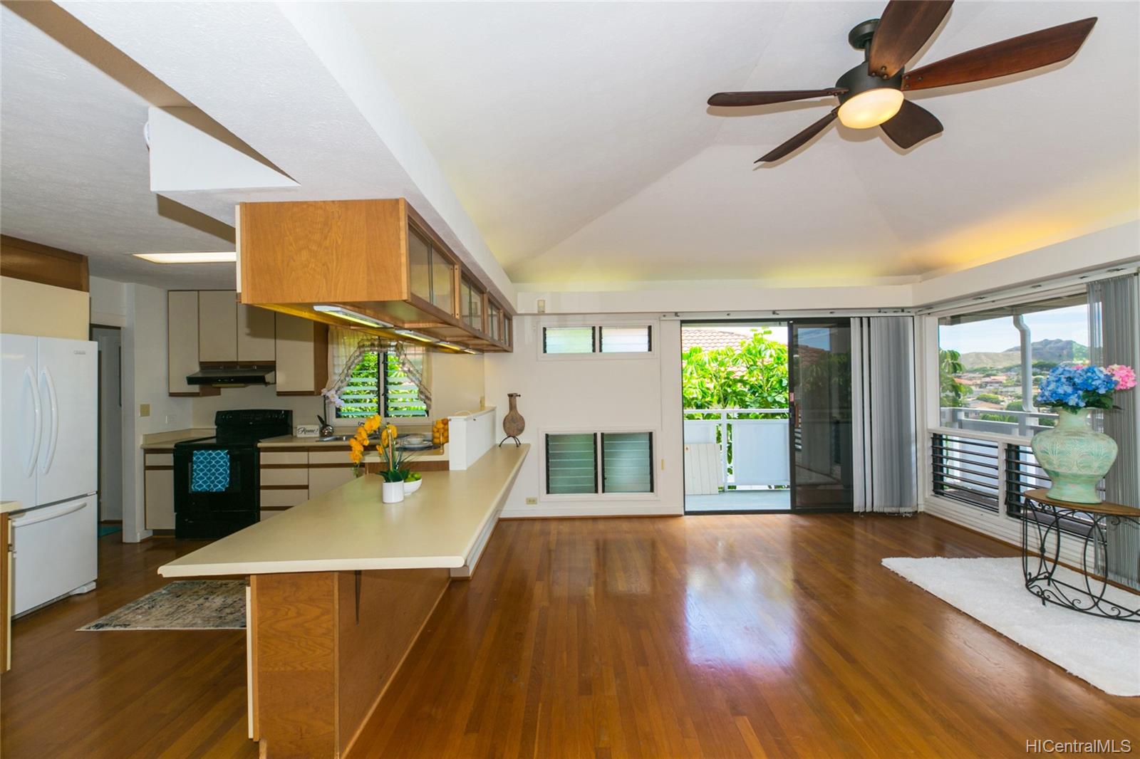 4140 Koko Drive Honolulu, HI 96816