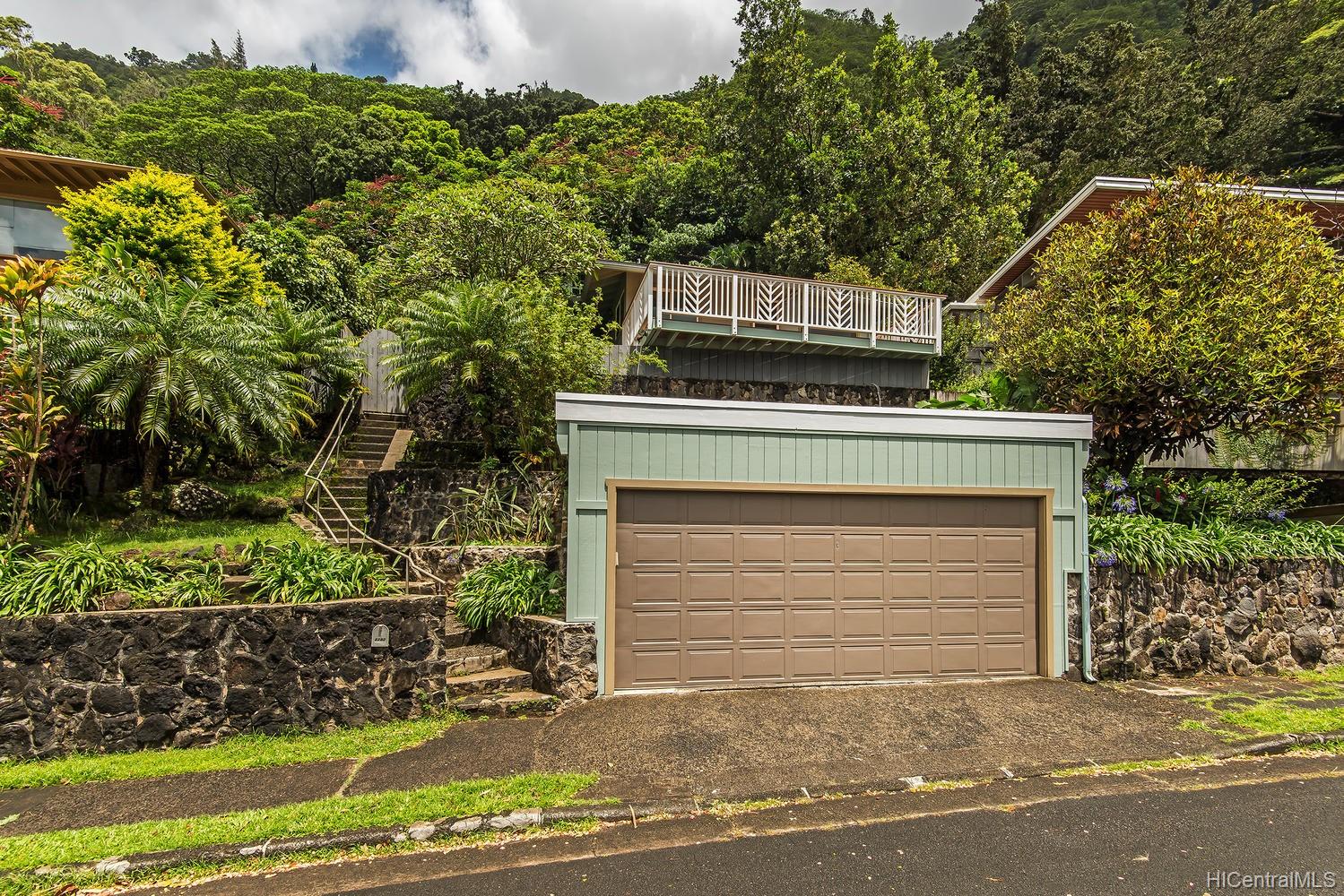 3282 Huelani Drive Honolulu, HI 96822