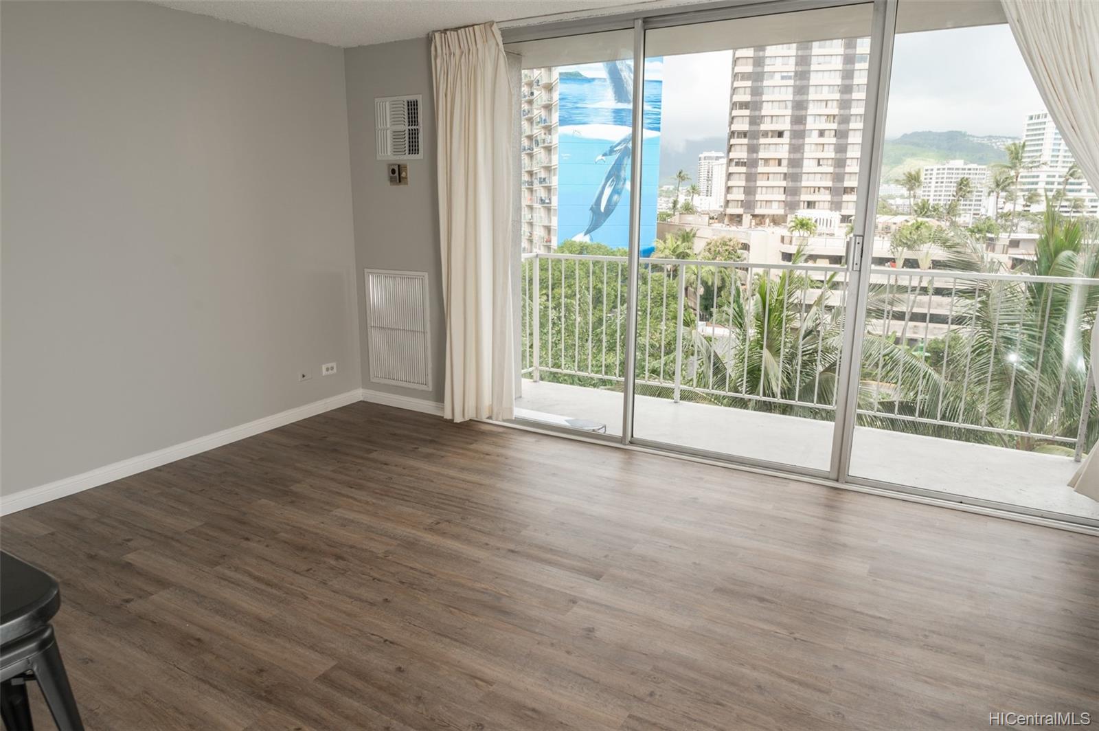 1925 Kalakaua Avenue #705, Honolulu, HI 96815