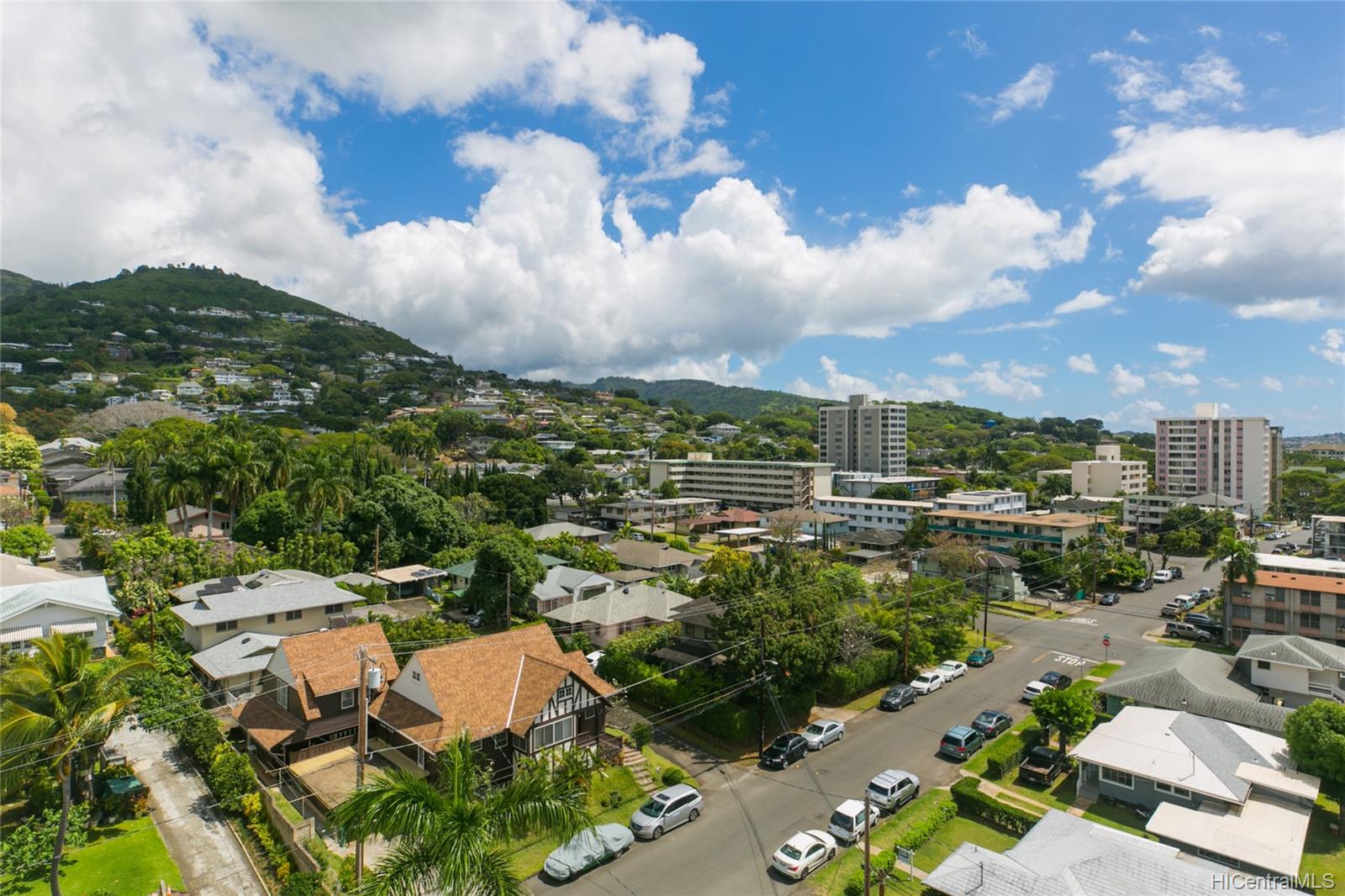 1419 Dominis Street #902, Honolulu, HI 96822