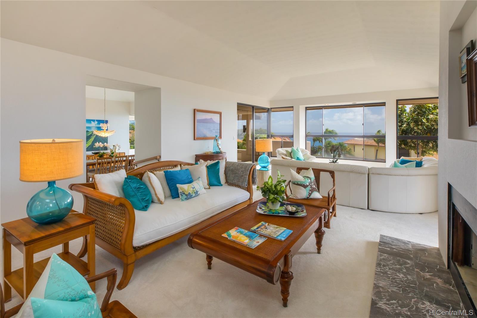 154 Maono Place Honolulu, HI 96821