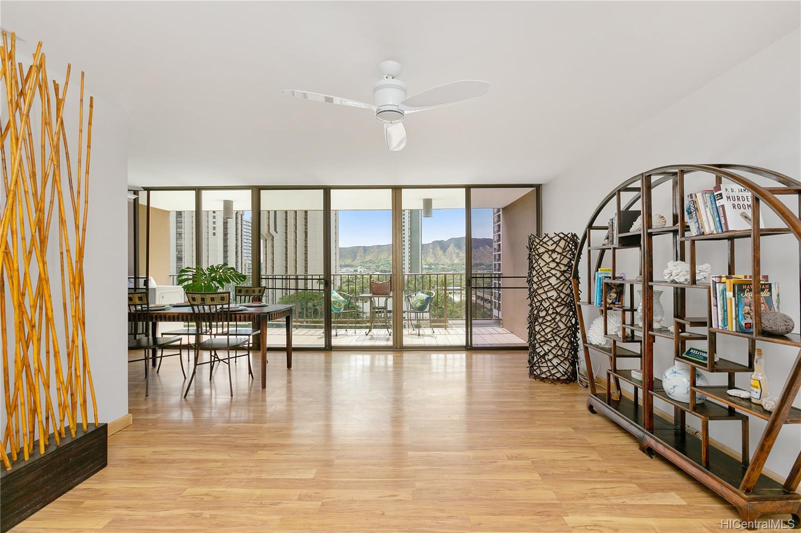 250 Ohua Avenue #9G, Honolulu, HI 96815