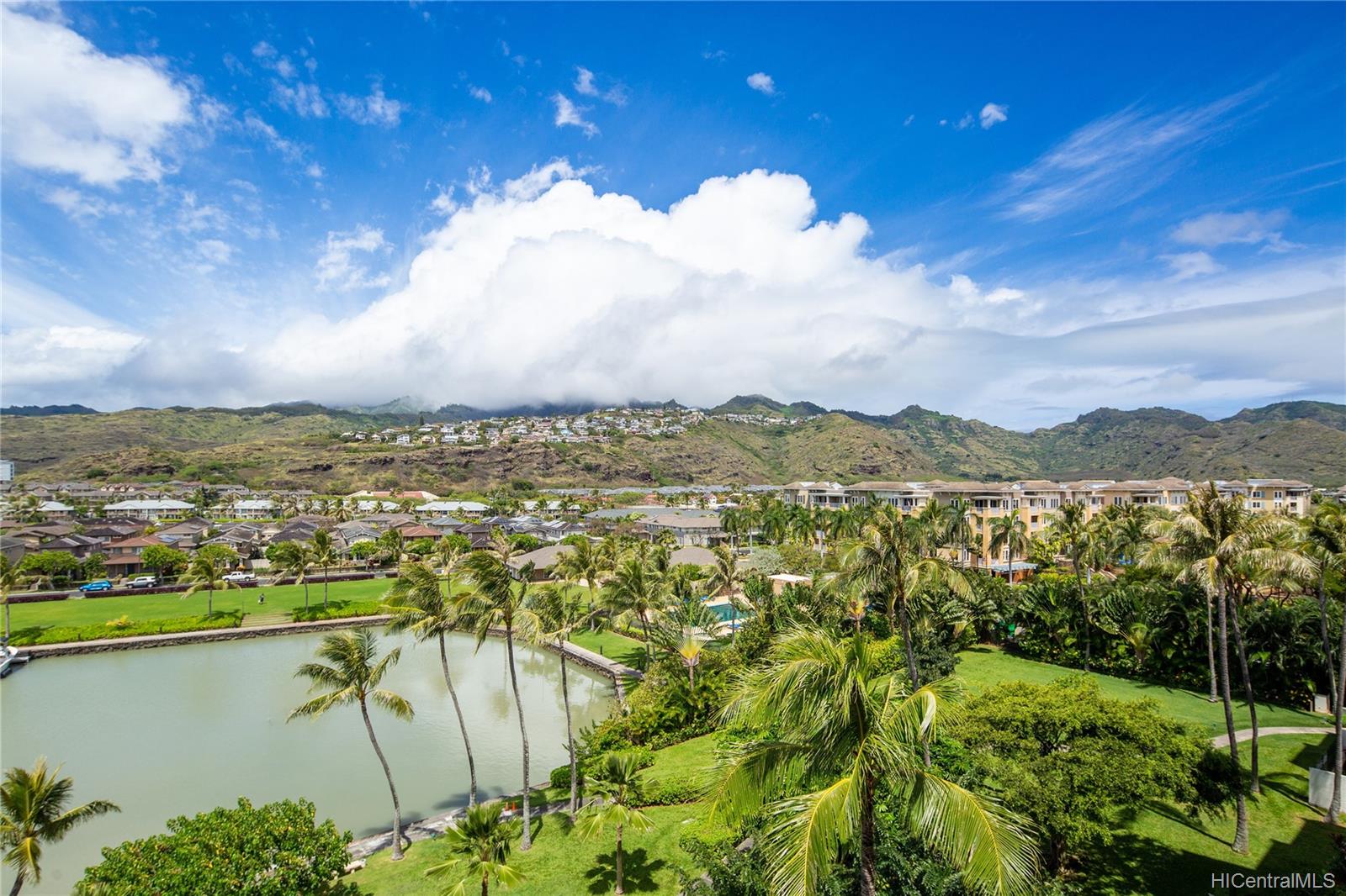 500 Lunalilo Home Road #27F, Honolulu, HI 96825