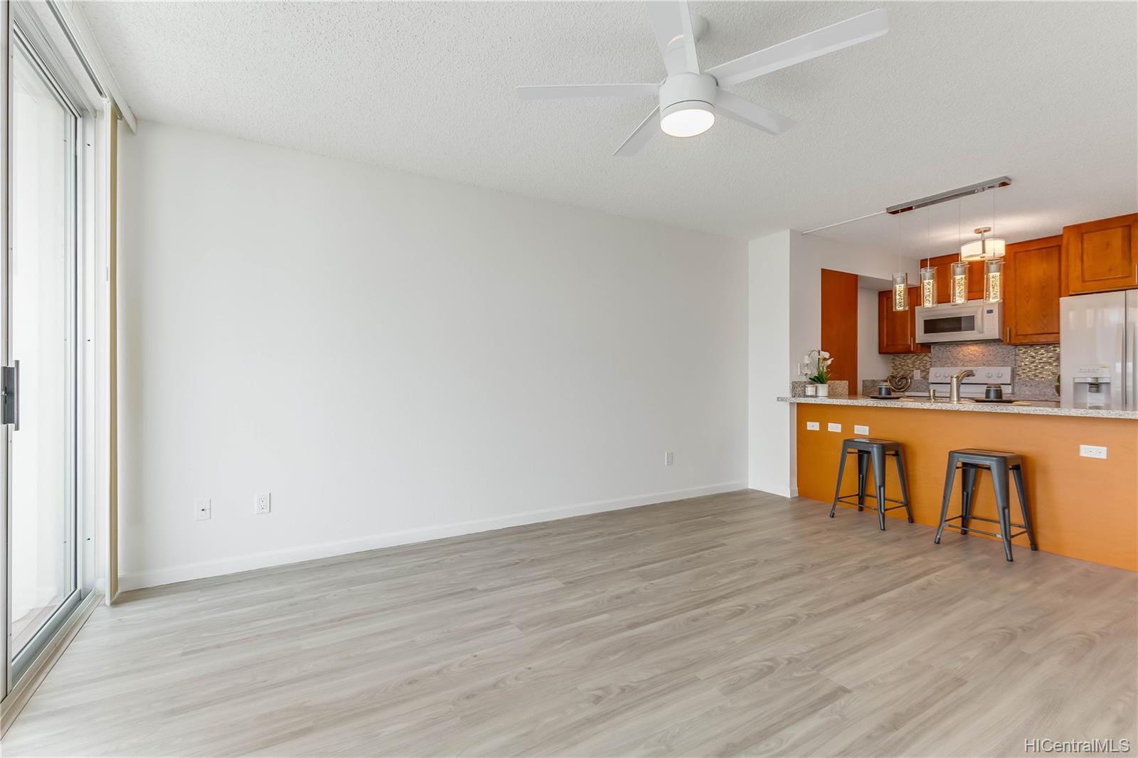 1133 Waimanu Street #2305, Honolulu, HI 96814