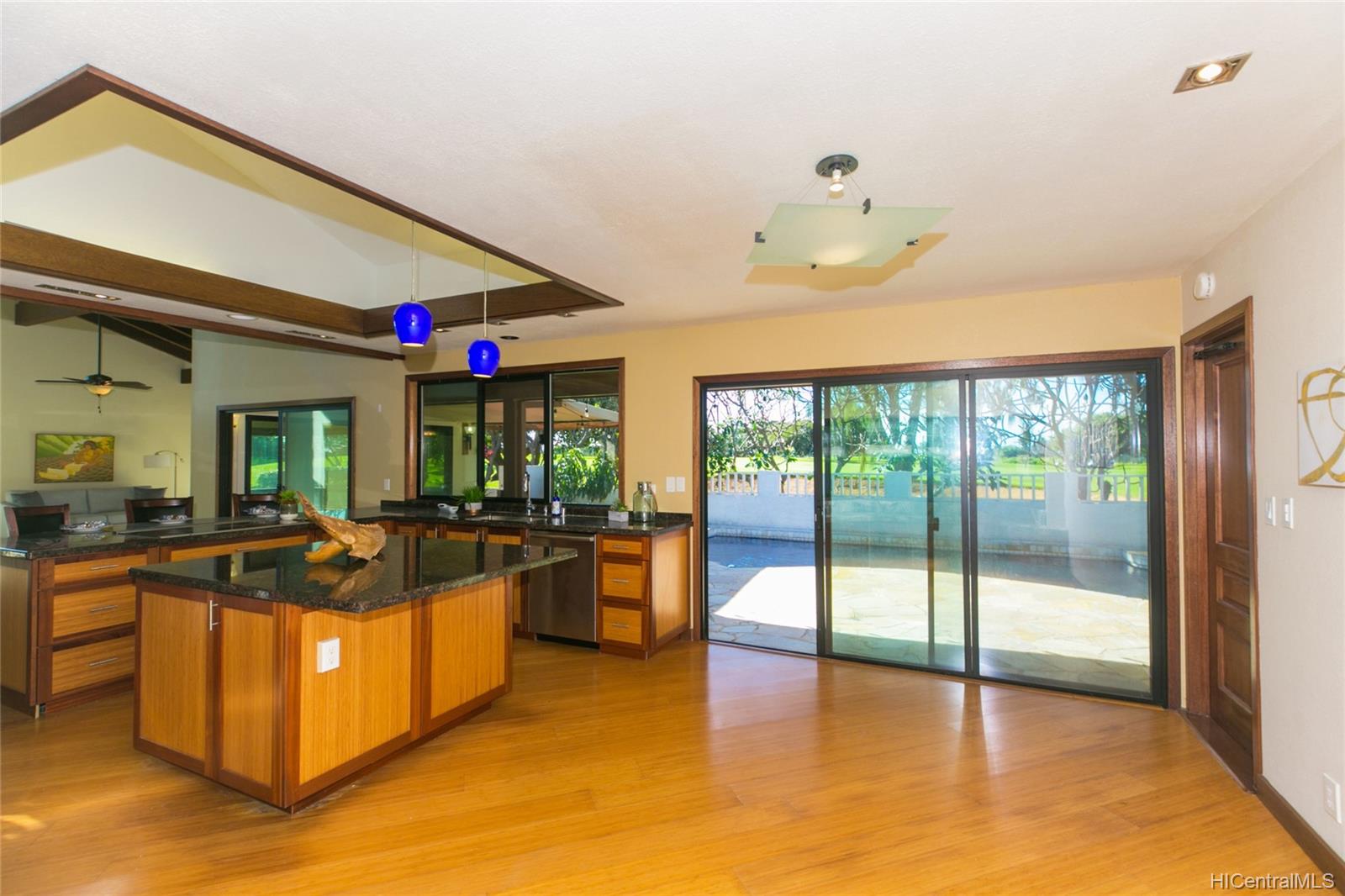 1141 Leilipoa Way Honolulu, HI 96825