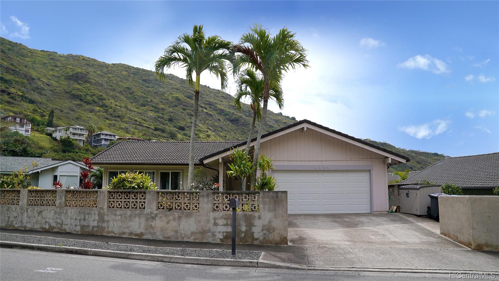 1272 Lunalilo Home Road Honolulu, HI 96825