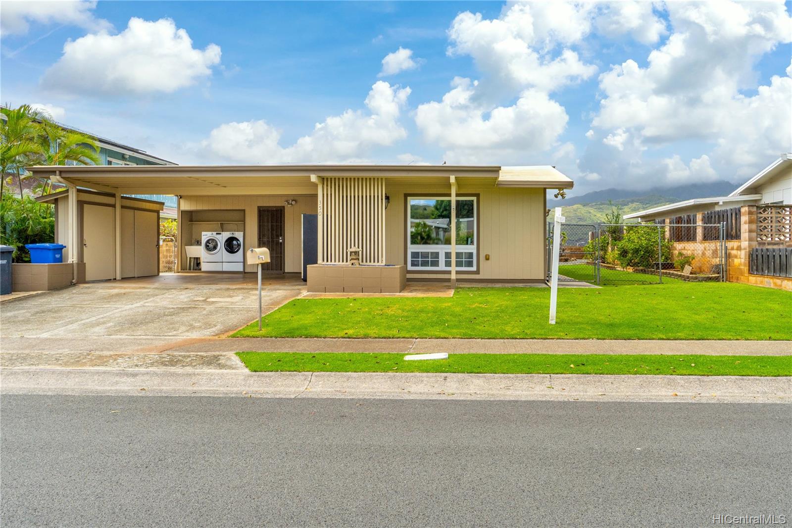 350 Kekupua Street Honolulu, HI 96825