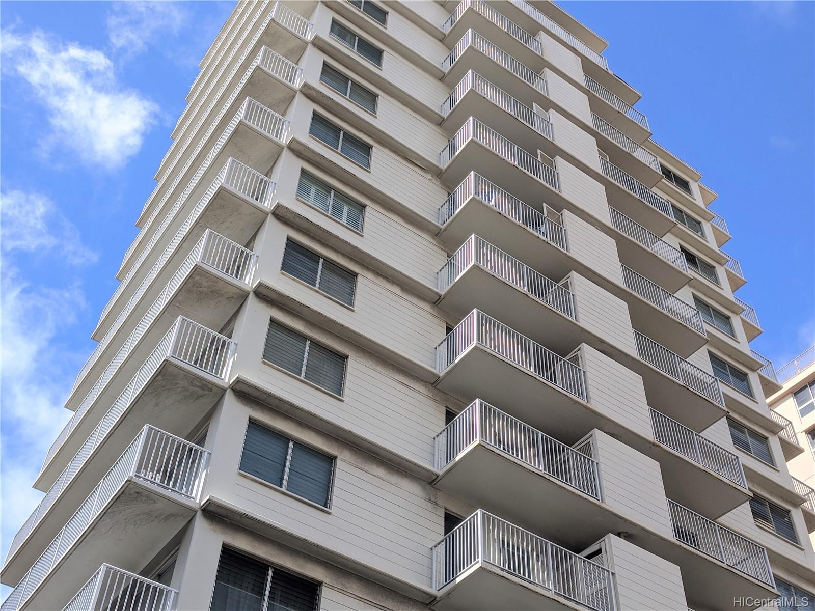 1635 Dole Street #601, Honolulu, HI 96822