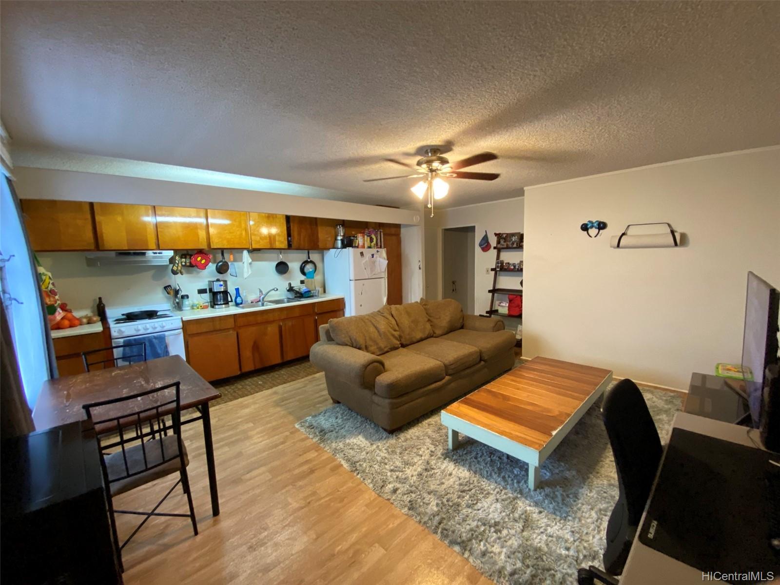 1714 Anapuni Street #203, Honolulu, HI 96822