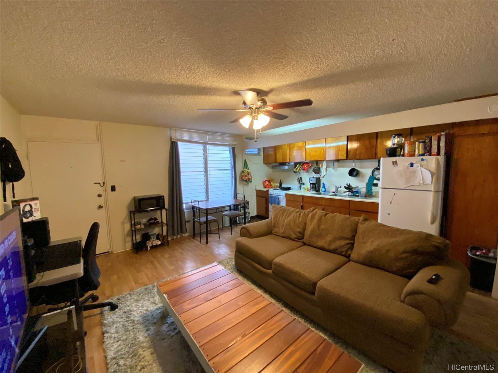 1714 Anapuni Street #203, Honolulu, HI 96822