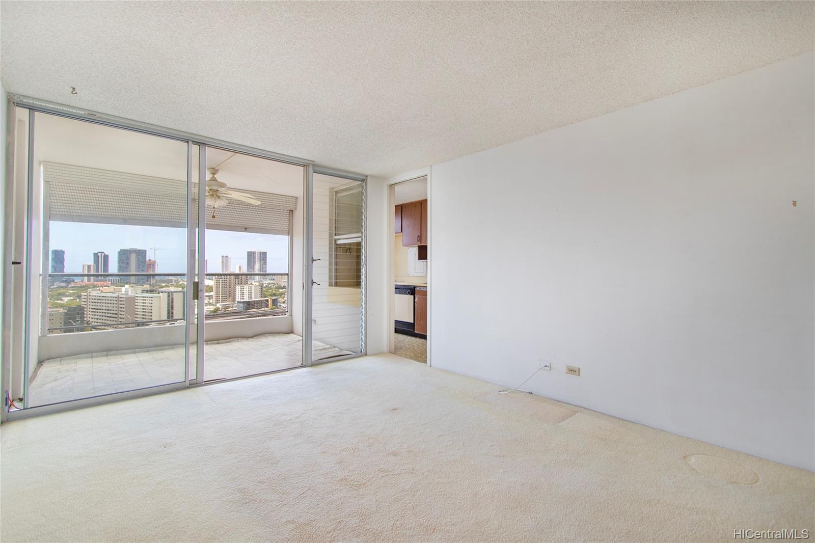 1556 Piikoi Street #1805, Honolulu, HI 96822