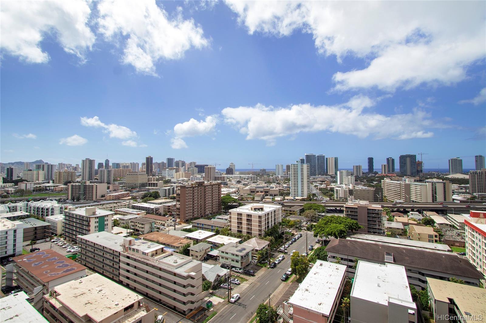 1556 Piikoi Street #1805, Honolulu, HI 96822