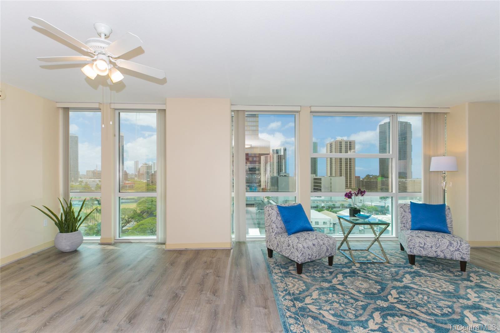 909 kapiolani Boulevard #1101, Honolulu, HI 96814