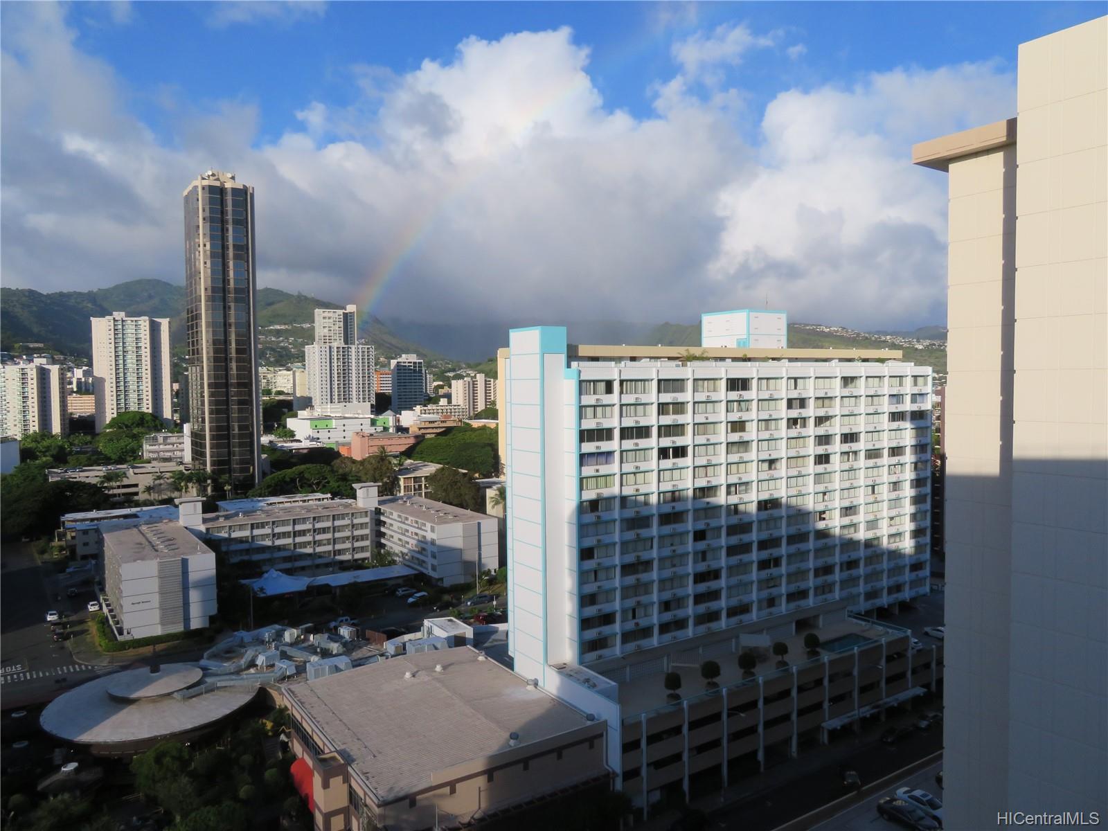 780 Amana Street #1605, Honolulu, HI 96814