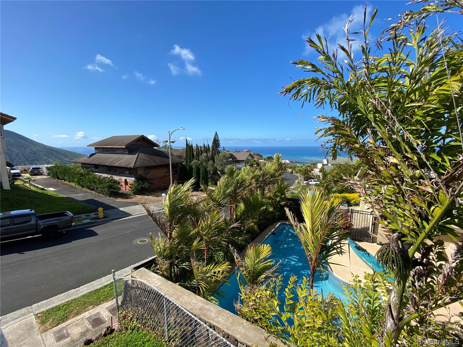 1120 Kaumoku Street Honolulu, HI 96825