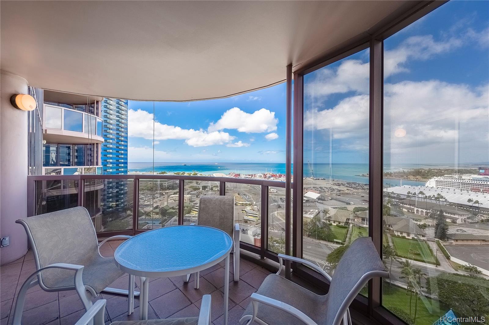 415 South Street #2103, Honolulu, HI 96813