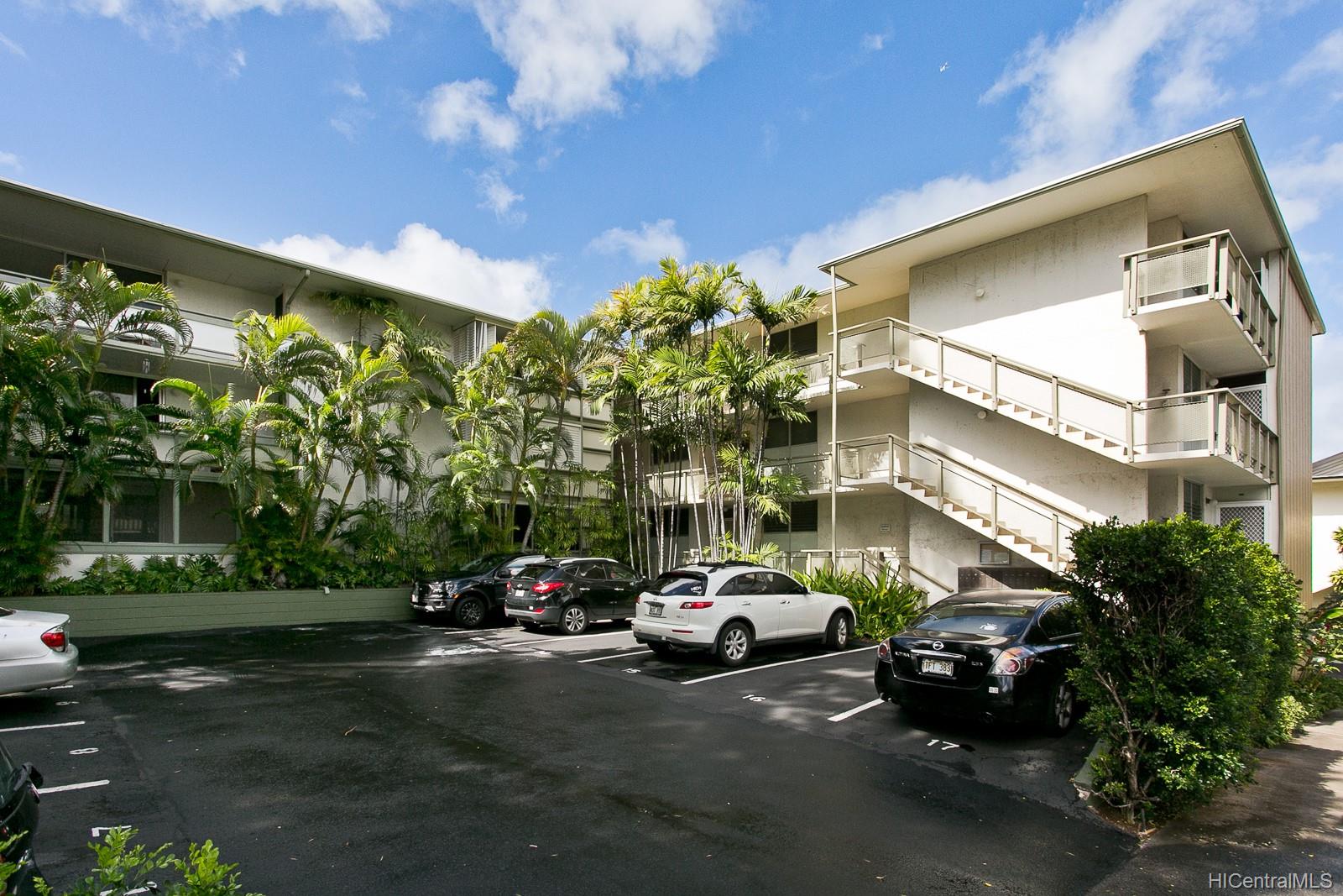 3045 Pualei Circle #B211, Honolulu, HI 96815