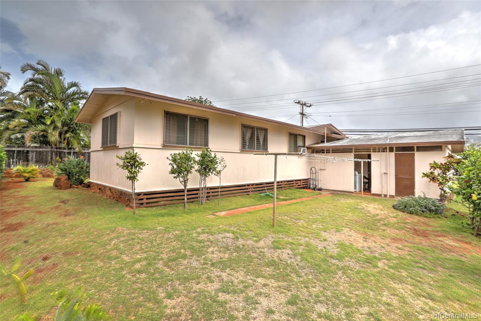 3941 Pahoa Avenue Honolulu, HI 96816