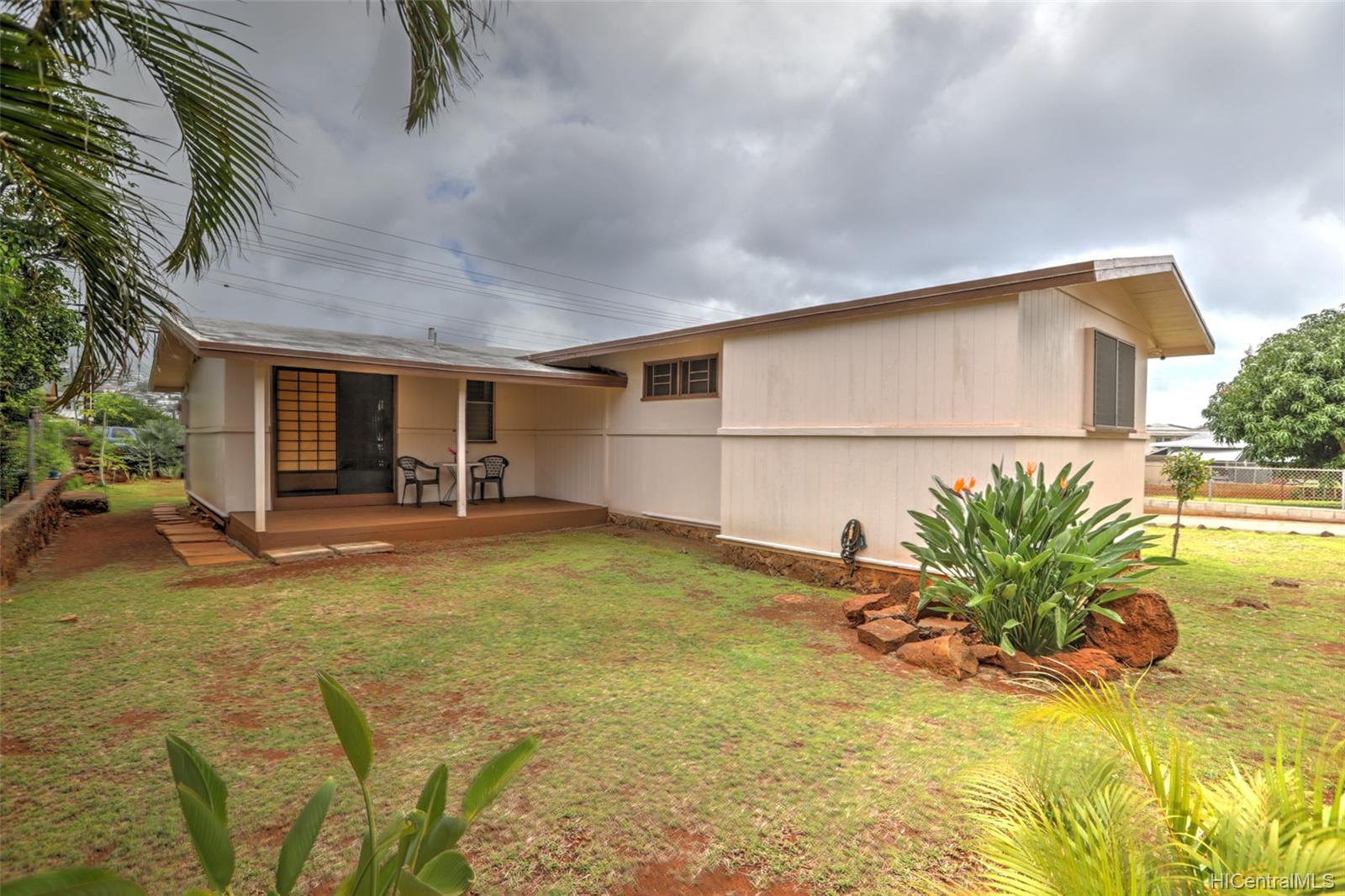 3941 Pahoa Avenue Honolulu, HI 96816