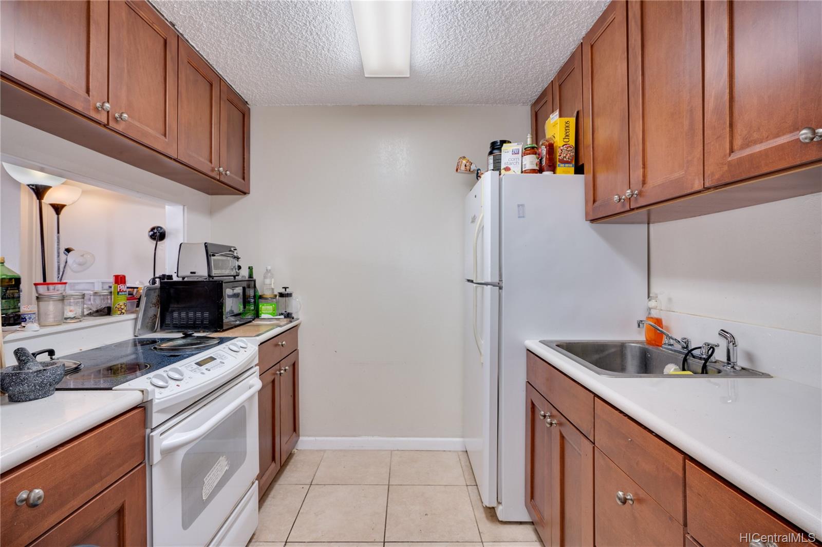 1617 Kapiolani Boulevard #1202, Honolulu, HI 96814