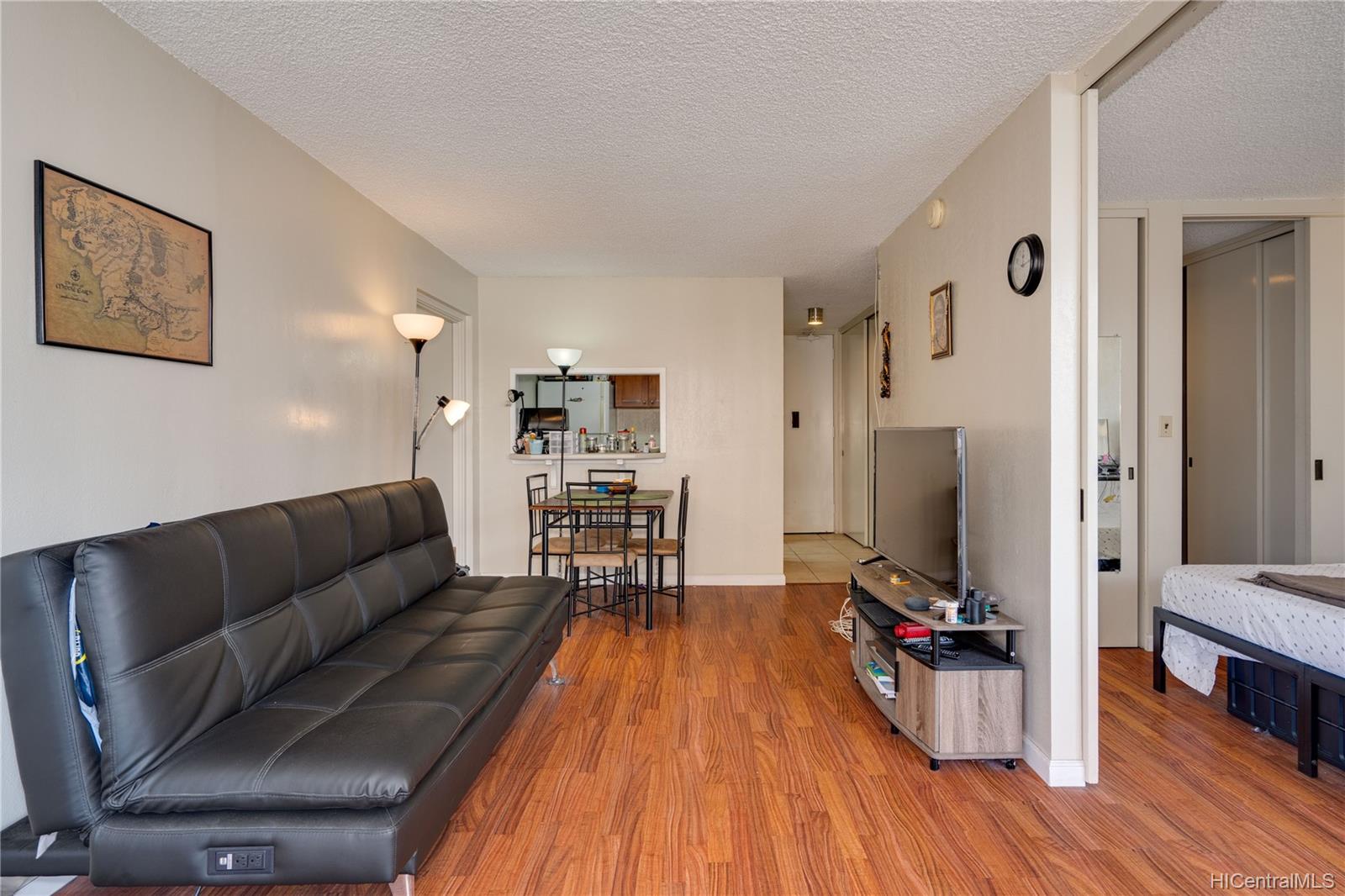 1617 Kapiolani Boulevard #1202, Honolulu, HI 96814