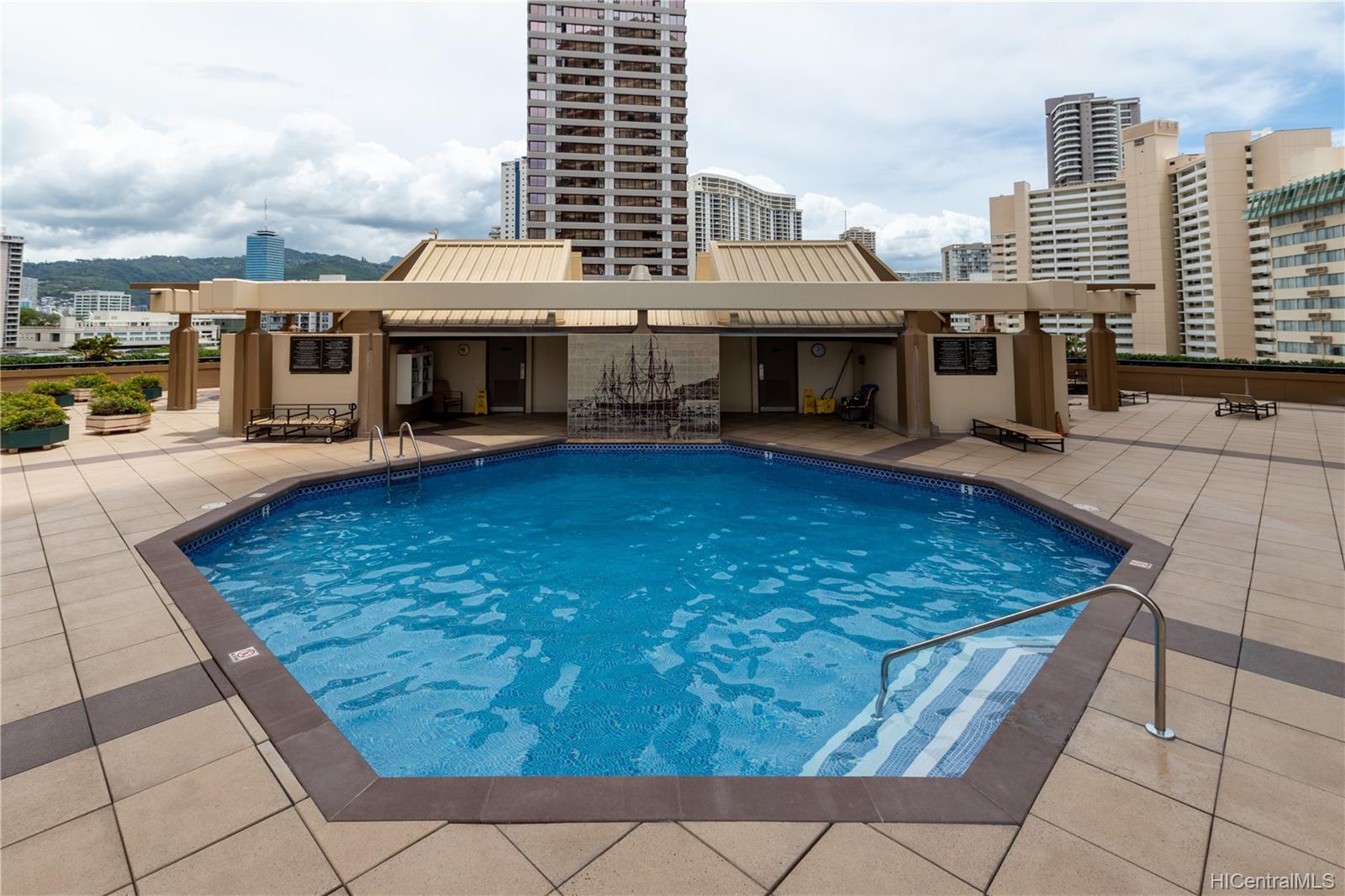 1778 Ala Moana Boulevard #1203, Honolulu, HI 96815