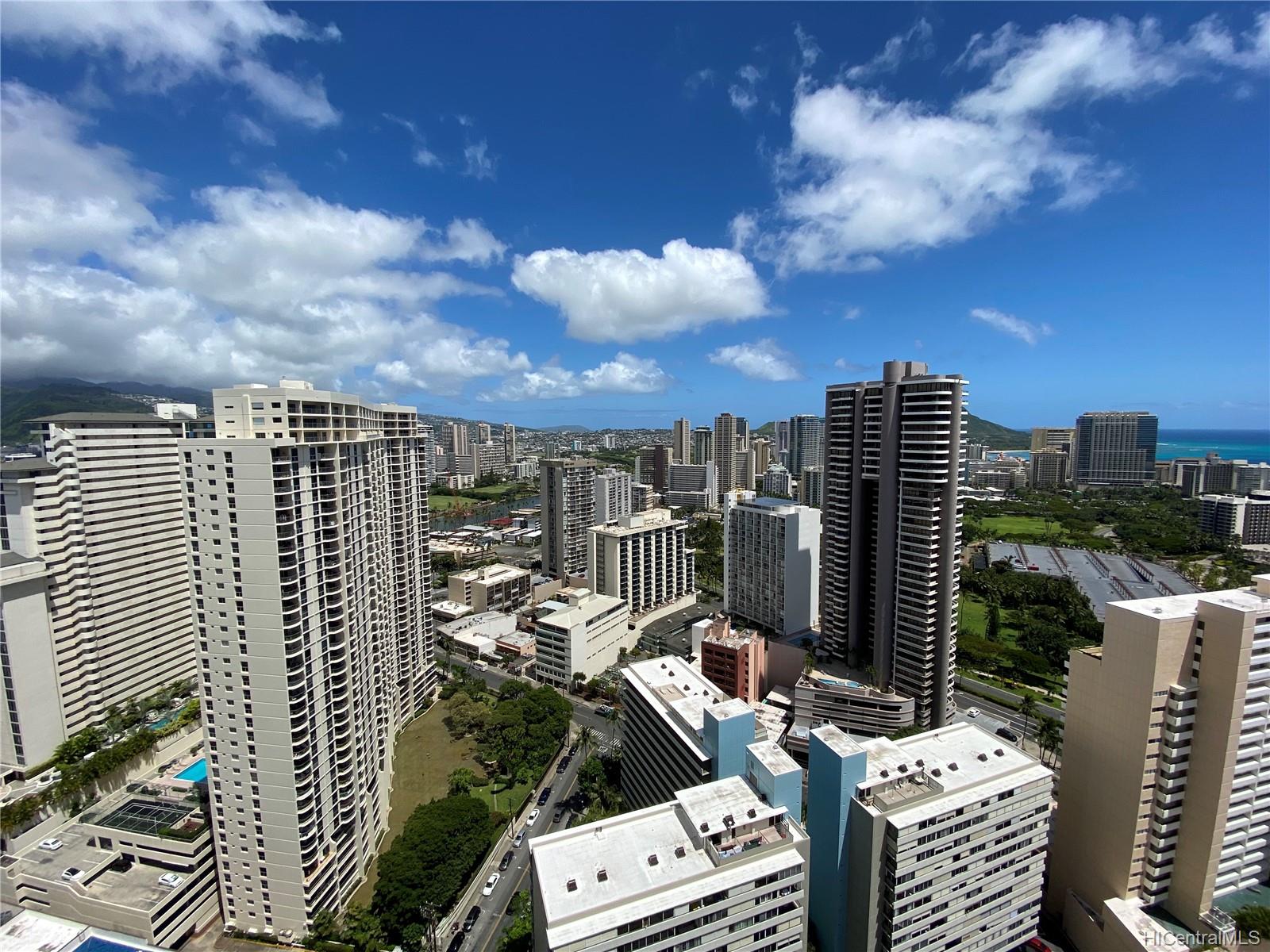 411 Hobron Lane #3705, Honolulu, HI 96815