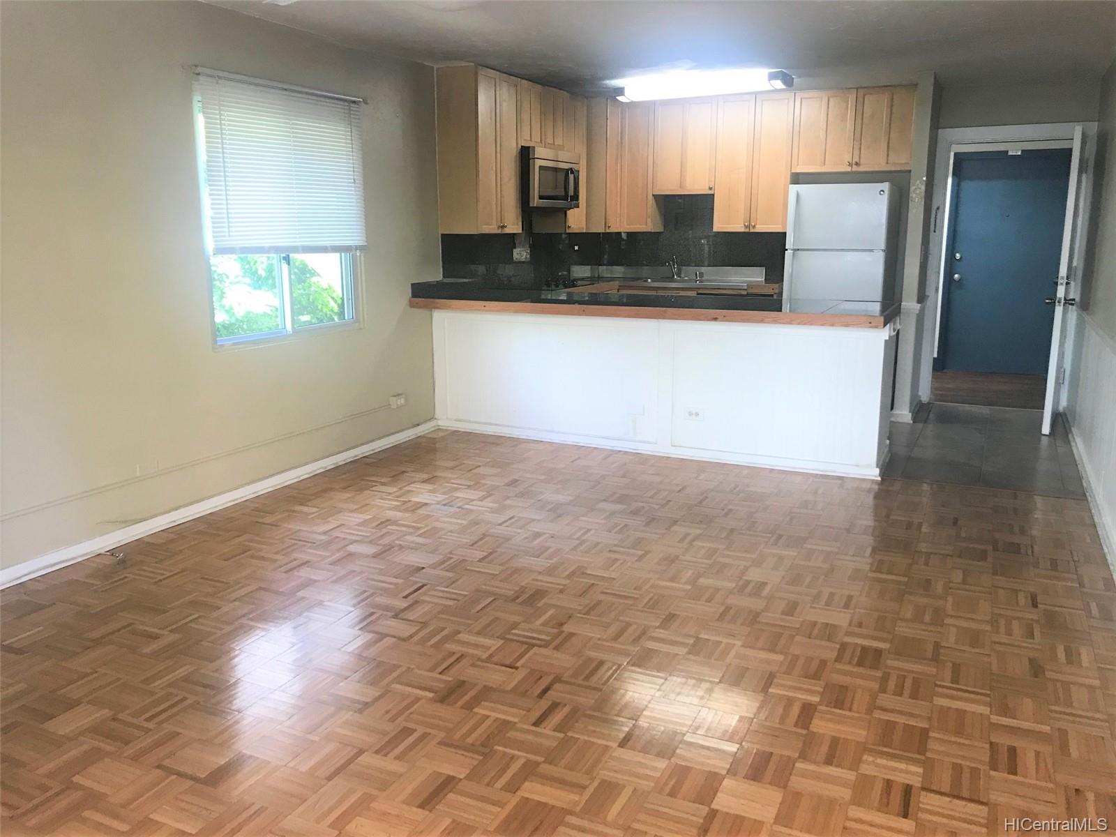 411 Kaiolu Street #205, Honolulu, HI 96815