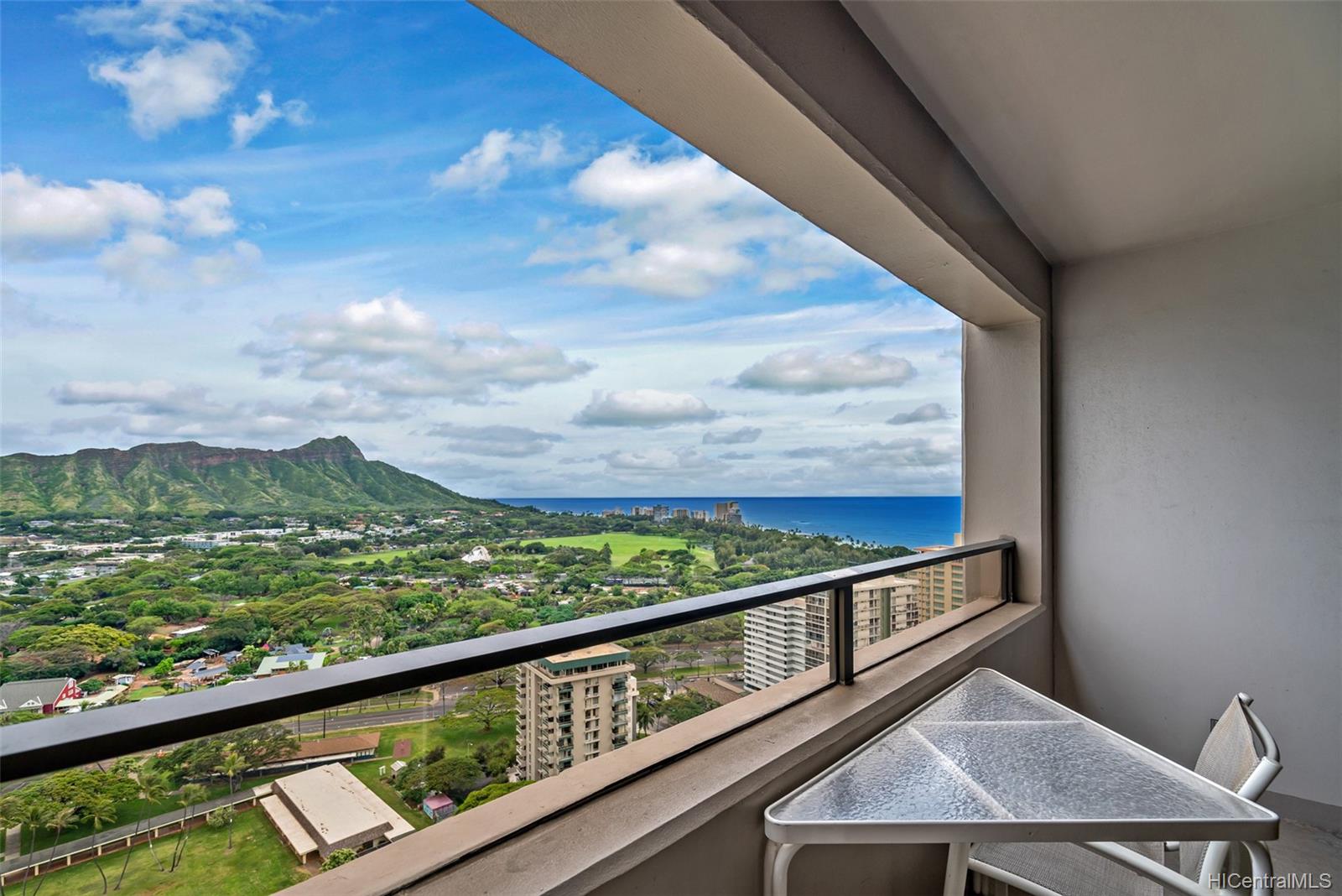 229 Paoakalani Avenue #3013, Honolulu, HI 96815