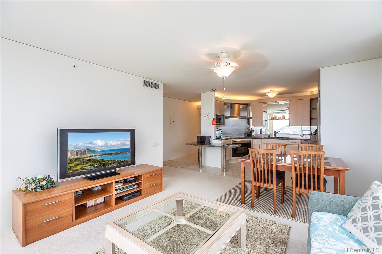 88 Piikoi Street #4004, Honolulu, HI 96814