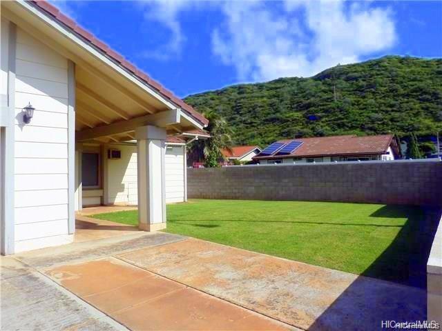 1228 Kahului Street Honolulu, HI 96825