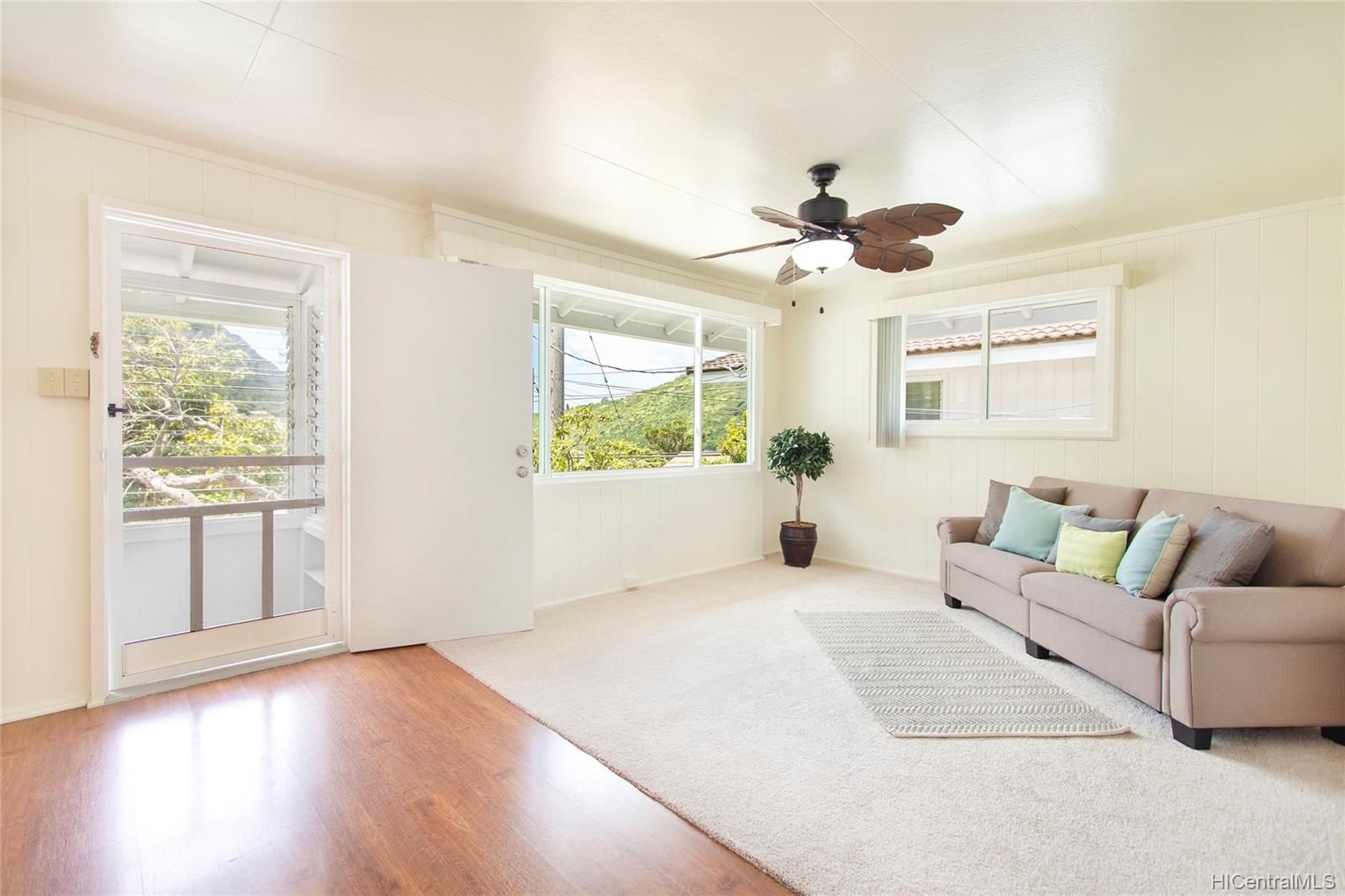 2406 Puunoa Place Honolulu, HI 96816