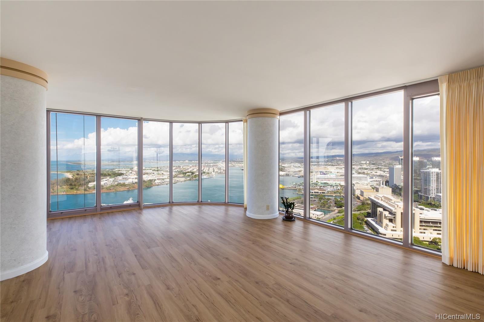 415 South Street #3904, Honolulu, HI 96813