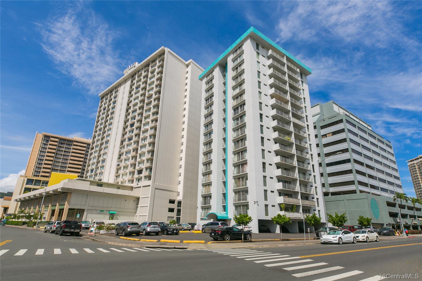 731 Amana Street #403, Honolulu, HI 96814