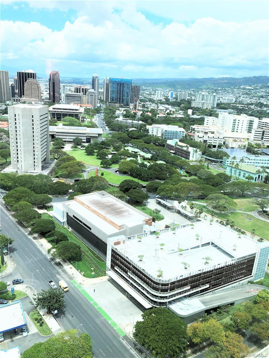 801 King Street #3807, Honolulu, HI 96813