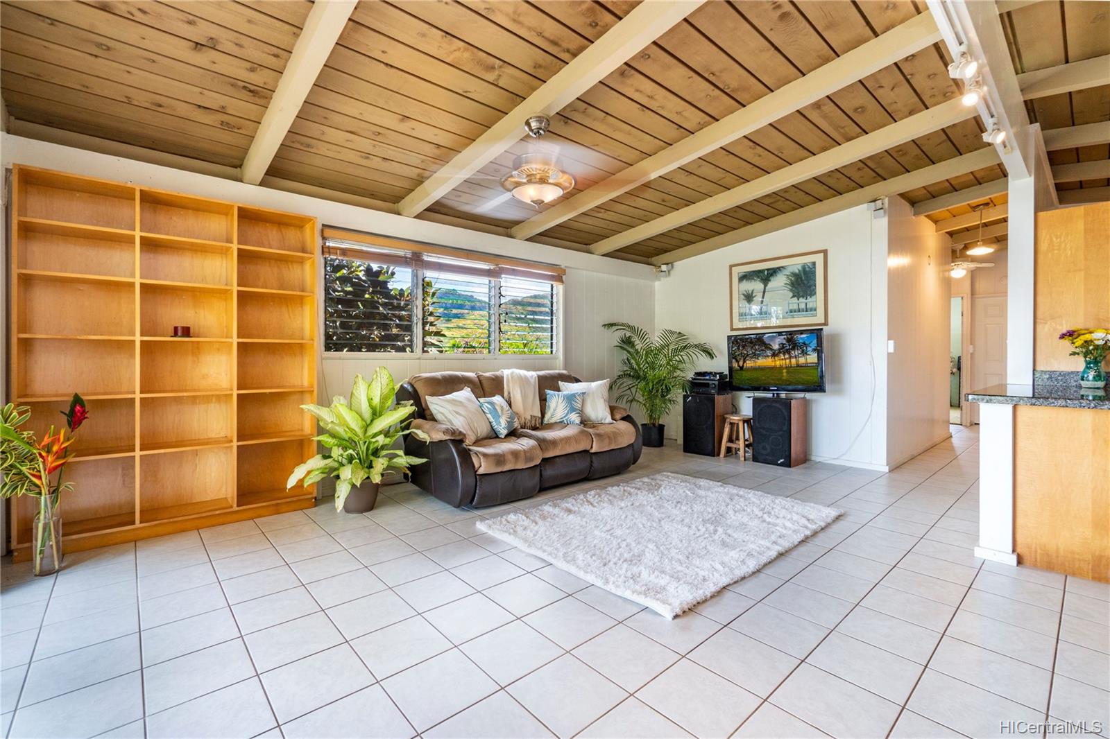 888 Aipo Street Honolulu, HI 96825