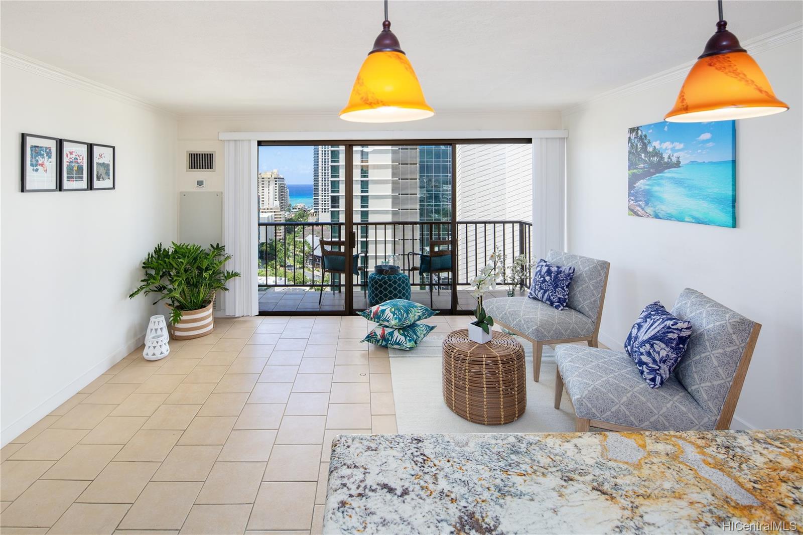 2140 Kuhio Avenue #1808, Honolulu, HI 96815