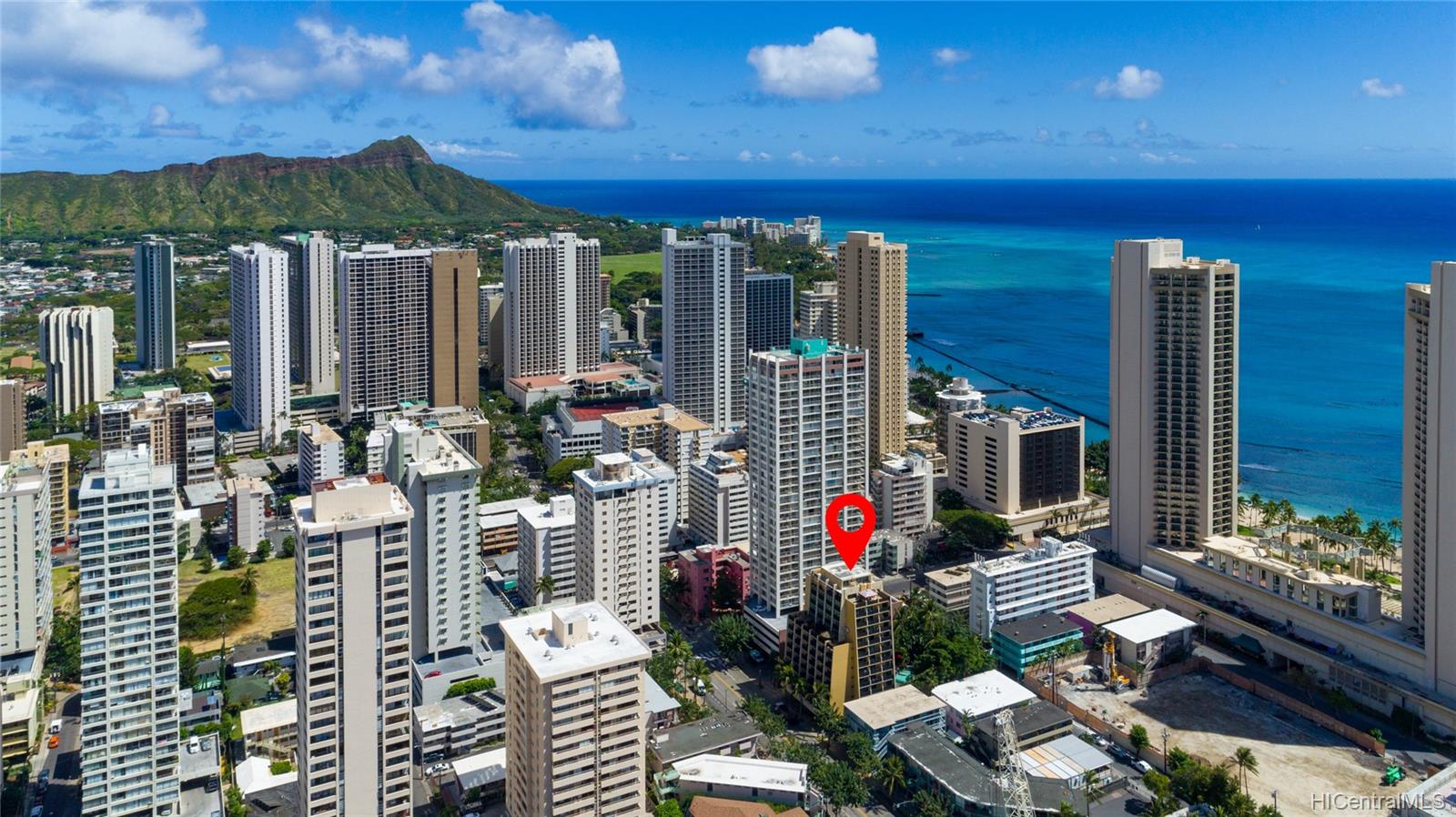 2425 Kuhio Avenue #703, Honolulu, HI 96815